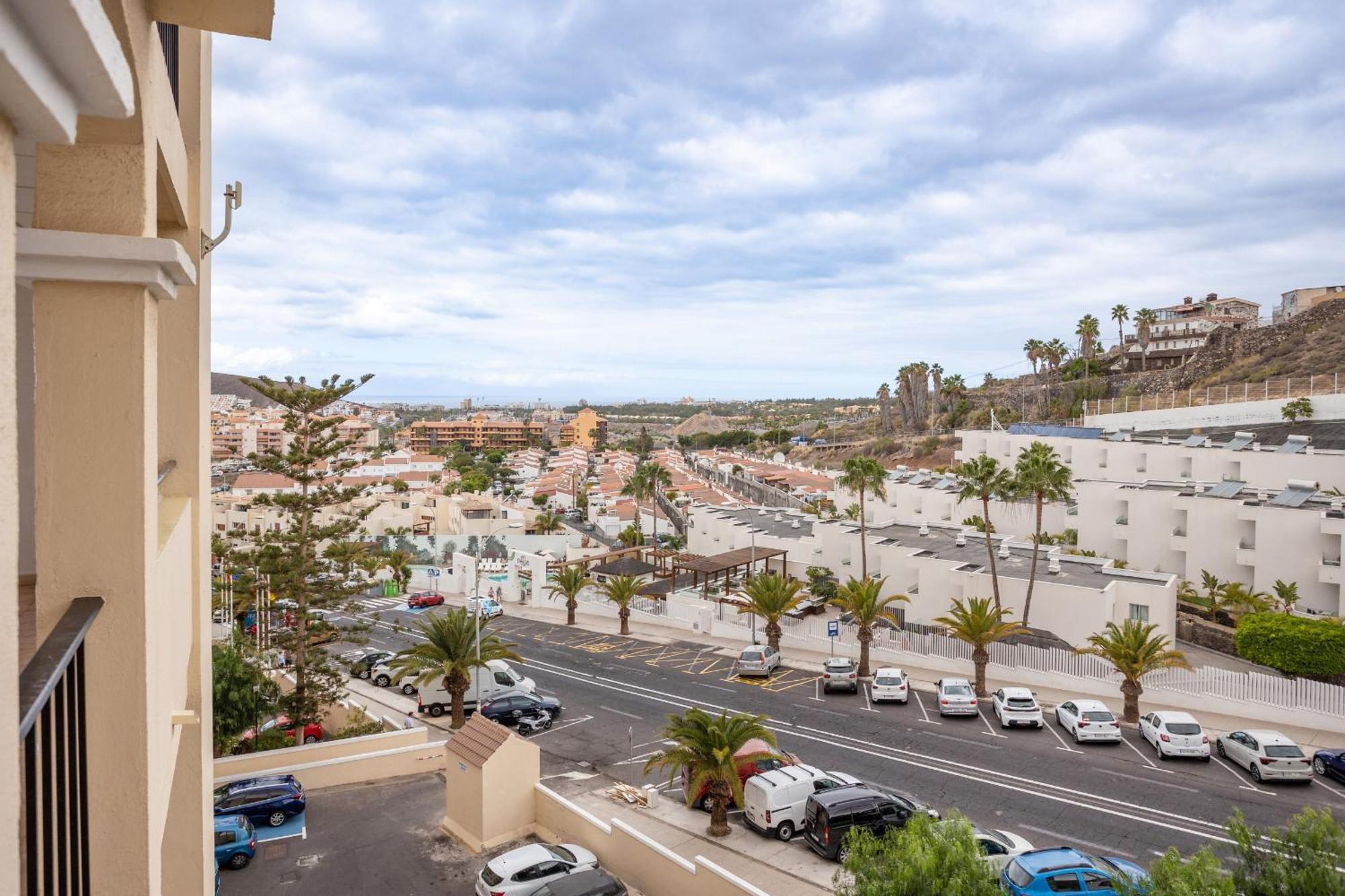 Castle Harbour Holiday Home Heated Pool Views By Lovetenerife Лос-Крістіанос Екстер'єр фото